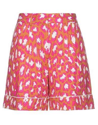 Diane Von F&uuml;rstenberg BOTTOMWEAR - Shorts & Bermuda Shorts on YOOX.COM