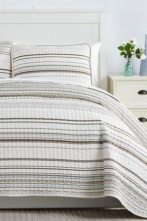 Southshore Fine Linens Coastal Stripes Oversized Quilt Sets in Coastal Stripe Taupe at Nordstrom Rack, Size Full/queen