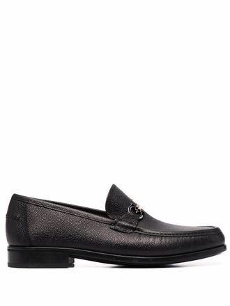 Ferragamo Maurice pebbled-effect loafers - men - Rubber/Calf Leather/Calf Leather - 5 - Black
