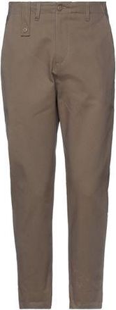 Out / Fit BOTTOMWEAR - Trousers sur YOOX.COM