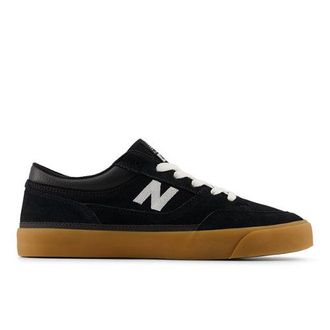 New Balance Unisex NB Numeric Franky Villani 417 Low en Negro/Blanco, Gamuza/Malla, Talla 45