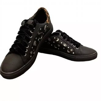 Very Volatile Clark Sneakers Embellished With Stars Moons In Black/leopard