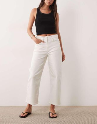 Calvin Klein Jeans Jeans cropped con gamba a cilindro bianco sporco