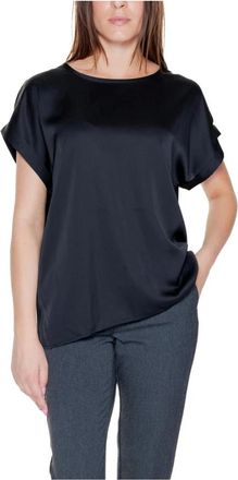 Vila Blouses, female, Black, Size: XS Black Relaxed Fit Top