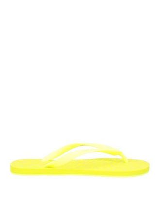 VETEMENTS Thong sandals