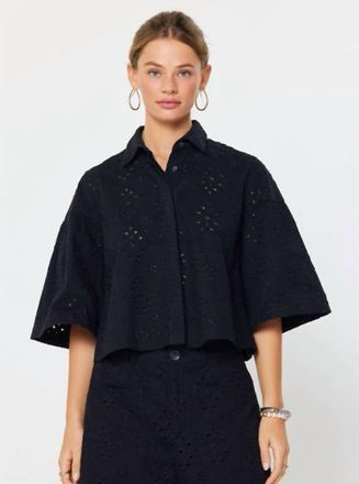 Current Air Eyelet Cropped Button-Down Shirt In Black