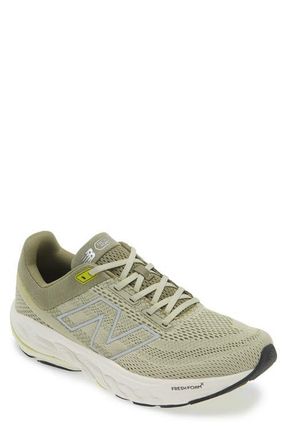 New Balance Fresh Foam: Must-Haves on Sale up to −60