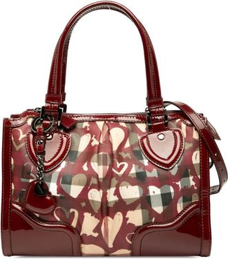 Burberry Pre-owned Burberry Patent Trimmed House Check Coated Canvas Hearts Pilgrim Satchel ROSOROM215CRA