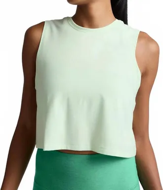 Beyond Yoga Featherweight Minimal Cropped Tank In Airy Green Heather