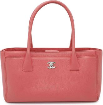 Chanel Pink Leather Tote Bag (Pre-Owned)
