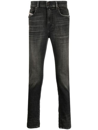 Diesel 1983 slim-cut jeans - men - Cotton/Polyester/Spandex/Elastane - 29/32 - Black