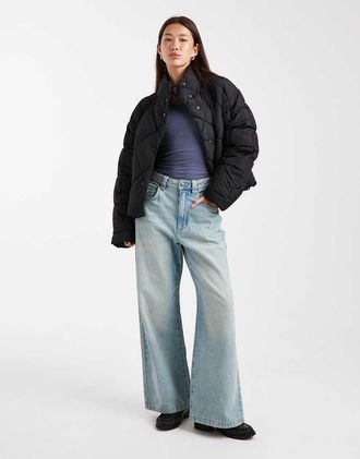 Miss Selfridge Piumino oversize corto nero trapuntato con collo a imbuto