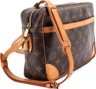 Louis Vuitton Trocadero Handbag Monogram Canvas 30 crossbody bag - Bruin