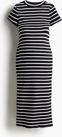 H&M MAMA Geripptes T-Shirt-Kleid - Schwarz