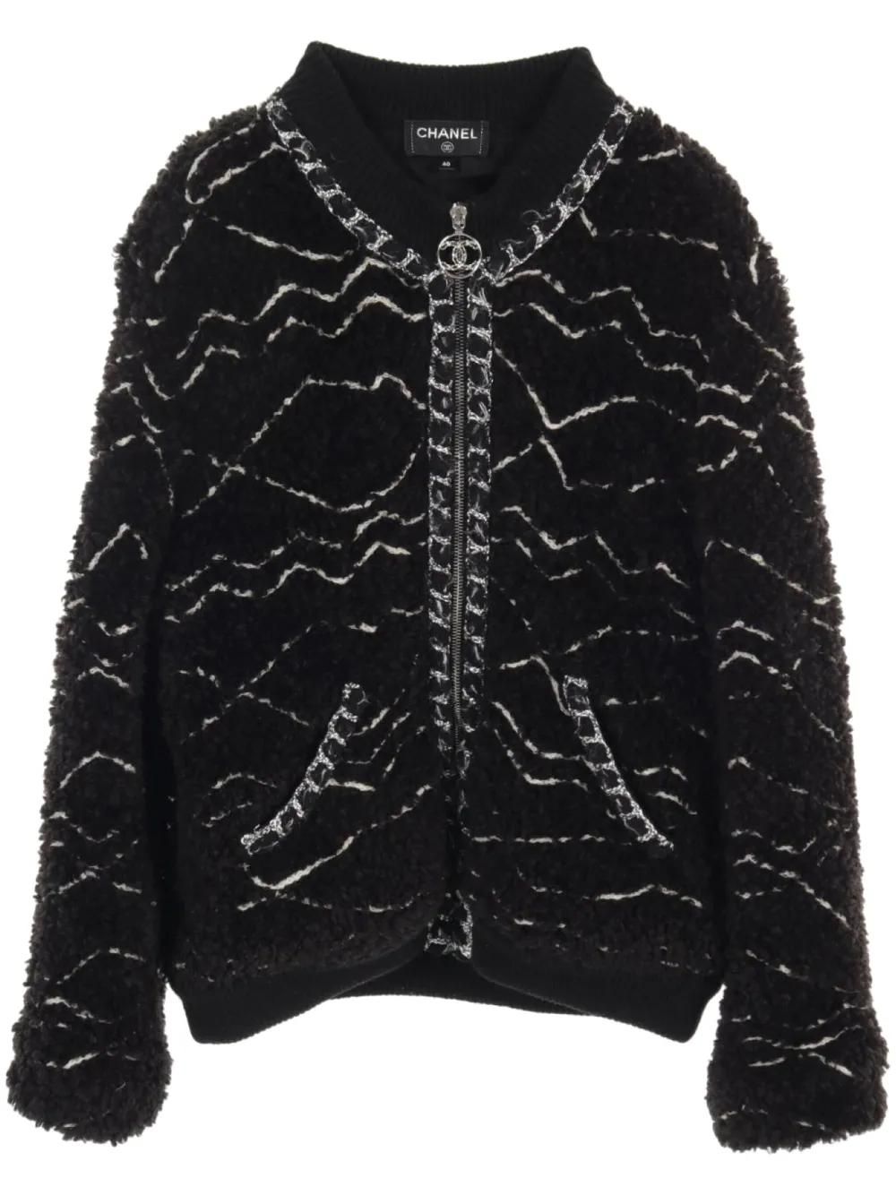 Chanel Sports Jackets − Sale: at $2,305.00+ | Stylight