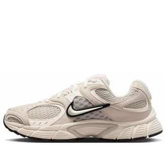 Nike (WMNS) Nike V5 RNR Light Orewood Brown II6294-100