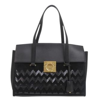 Ferragamo Pre-owned Handbags, female, Black, Size: ONE SIZE Pre-owned Leather Shoulder Bag