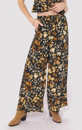 Sadie & Sage With Ease Printed Wide Leg Pull On Pant In Black Multi
