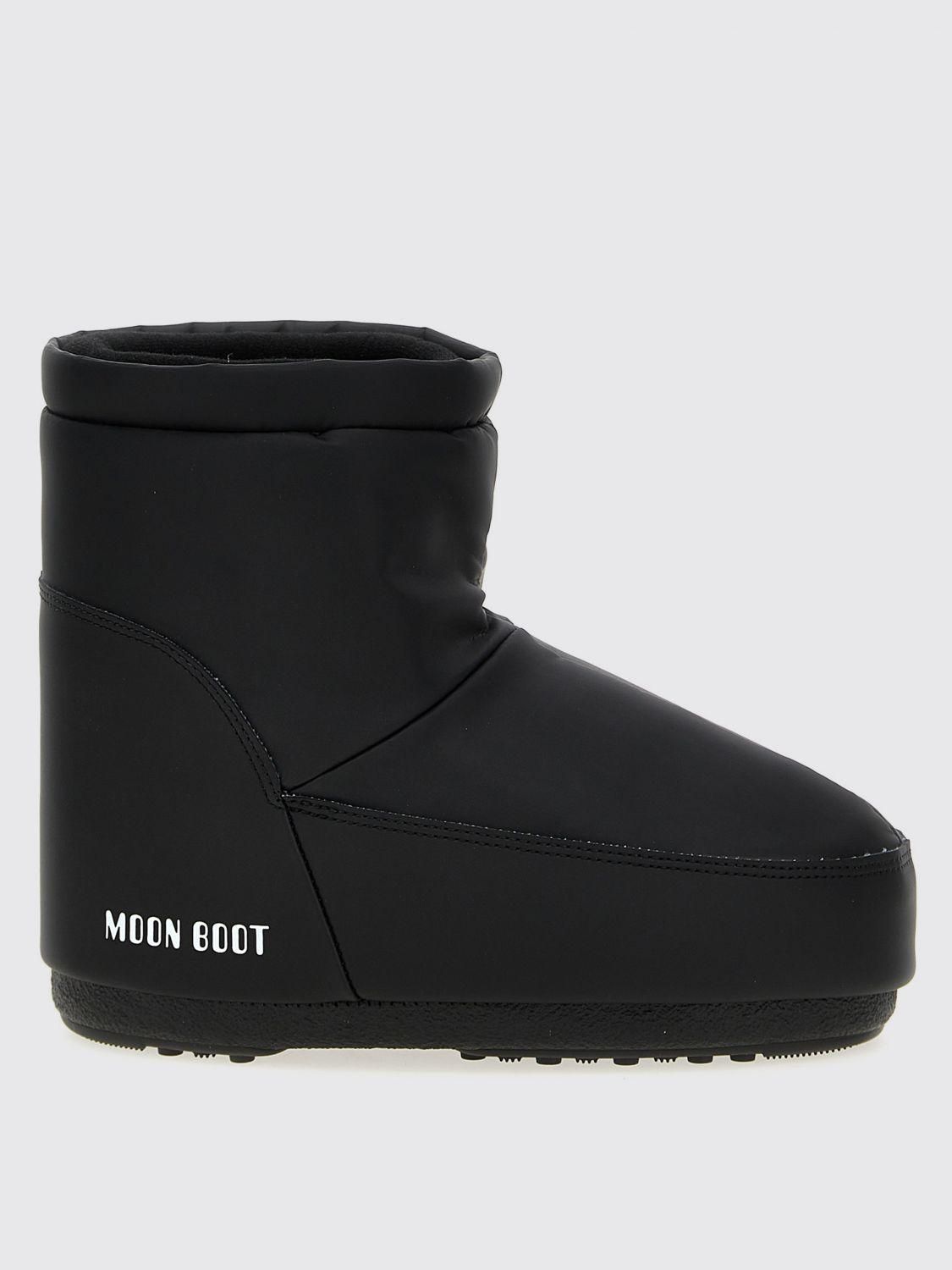 Moon Boot: Black Boots now up to −50% | Stylight