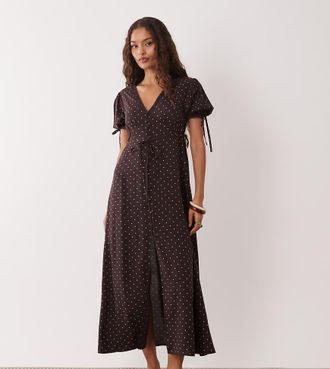 Miss Selfridge Vestito da giorno lungo a pois con abbottonatura passante-Multicolore