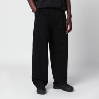 Moncler Pantaloni neri in gabardine