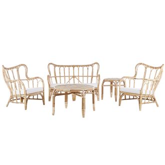 Beliani Conjunto De Jard&iacute;n De Rat&aacute;n Natural Beige 2 Mesas 2 Sillones Sof&aacute; Con Cojines Boho Brindisi