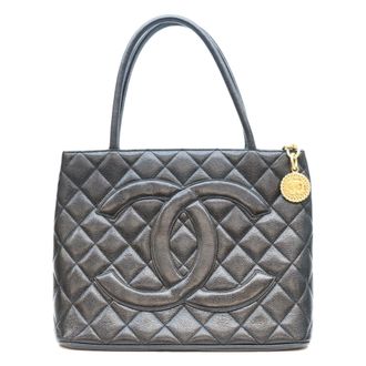 Chanel Black Grained Calfskin Tote Bag (Pre-Owned)