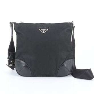 Prada Black Leather Nylon Messenger Bag Shoulder Bag (Pre-Owned)