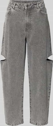 Karo Kauer Mom Fit Jeans mit Cut Out in Hellgrau, Gr&ouml;&szlig;e XL