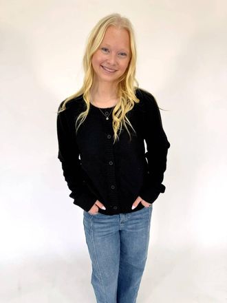 Very J Button Front Cardigan Sweater In Black