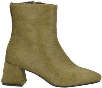 Claire Ankle boots