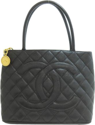 Chanel Black Leather Tote Bag (Pre-Owned)
