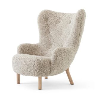 &tradition Petra Lounge Chair VB3, High Back, Eiche ge&ouml;lt / Schafsfell Moonlight