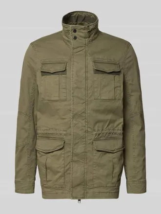 Christian Berg Jacke mit Stehkragen und Pattentaschen in Oliv, Gr&ouml;&szlig;e 3XL