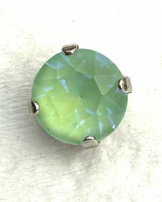 Mariana Womens Studs Earrings In Green Sun