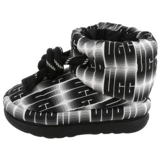UGG (WMNS) UGG Classic Maxi Wavelength Short Boot Black White 1134610-BWHT