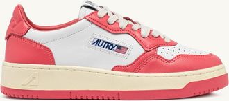 Autry SNEAKERS MEDALIST LOW BICOLOR IN PELLE BIANCA E TEAROSE