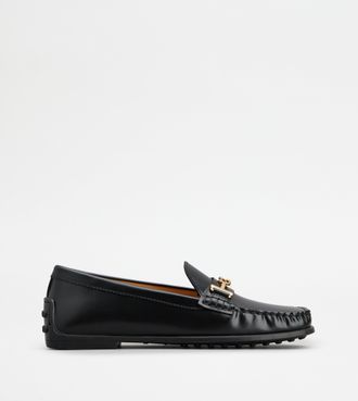Tod's City Gommino Driving Shoes in Leather