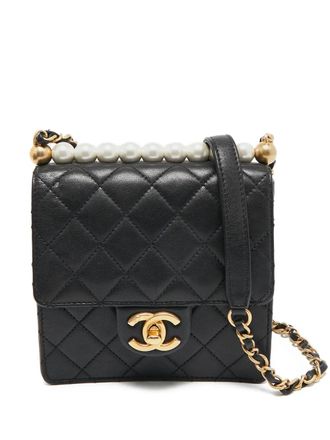 Chanel Pearl Flap leather cross body bag - women - Leather - One Size - Black