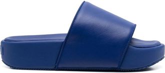 Yohji Yamamoto flatform logo-patch slides - unisex - Leather - 10.5 - Blue