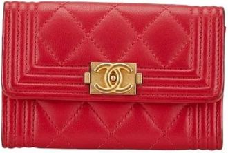 Chanel Pre-owned Wallets, female, Red, Size: ONE SIZE Pre-owned Coco Mark Matelasse Lambskin Card Case