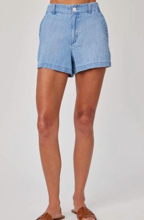 Bella Dahl Playa Trouser Short In Vintage Denim Wash