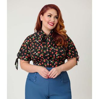 Unique Vintage Plus Size Chita Blouse in Black & Berry Print at Nordstrom, Size 2X
