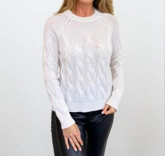 Kinross Cashmere Wandering Cable Crew Sweater In Pearl