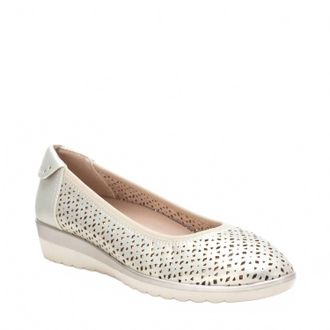 Xti Womens Ballerina Shoes In Gold