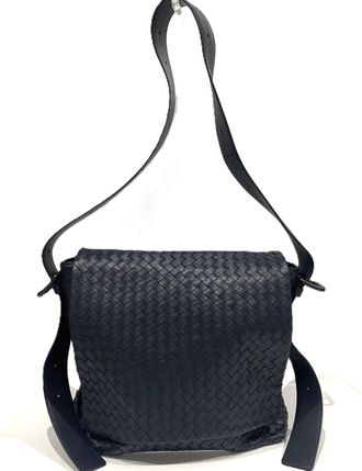 Bottega Veneta Intrecciato Navy Leather Messenger Bag (Pre-Owned)