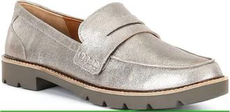 Aetrex Womens Collette Loafer In Brushed Silver