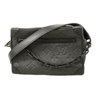 Louis Vuitton Noir Shoulder Bag (Pre-Owned)