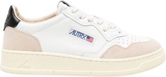 Autry Medalist Low Sneakers, Brand Size 44 ( US Size 11 )