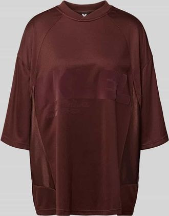 Karo Kauer Oversized T-Shirt mit Label-Print in Mittelbraun, Gr&ouml;&szlig;e XS